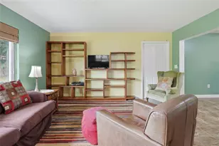3036 Hyde Park St, Sarasota, FL 34239 - Photo 12
