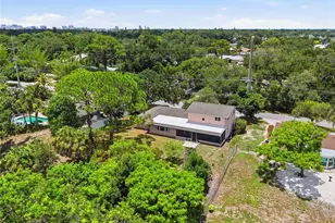 3036 Hyde Park St, Sarasota, FL 34239 - Photo 72