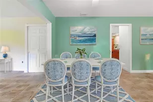 3036 Hyde Park St, Sarasota, FL 34239 - Photo 8