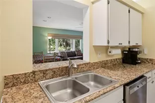 3036 Hyde Park St, Sarasota, FL 34239 - Photo 18