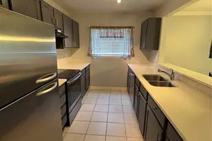 1968 Toucan Way, Sarasota, FL 34232 - Photo 2