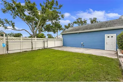 206 20th Street W, Bradenton, FL 34205 - Photo 38