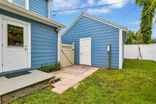 206 20th St W, Bradenton, FL 34205 - Photo 48