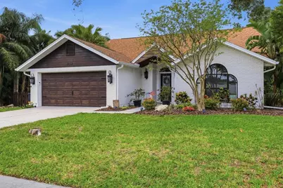 9114 16th Avenue Circle NW, Bradenton, FL 34209 - Photo 1