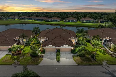 9532 Forest Hills Circle, Sarasota, FL 34238 - Photo 1