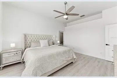 9532 Forest Hills Circle, Sarasota, FL 34238 - Photo 34