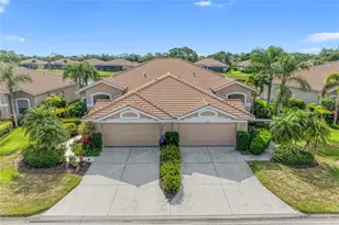 9532 Forest Hills Cir, Sarasota, FL 34238 - Photo 4