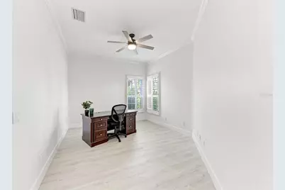 9532 Forest Hills Circle, Sarasota, FL 34238 - Photo 18