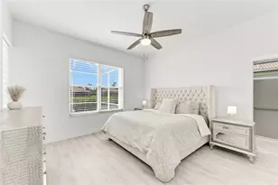 9532 Forest Hills Cir, Sarasota, FL 34238 - Photo 32