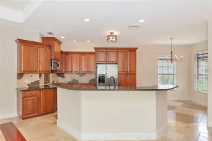 5624 Aaron Ct, Sarasota, FL 34232 - Photo 12