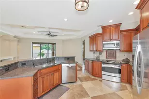 5624 Aaron Ct, Sarasota, FL 34232 - Photo 14