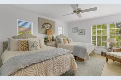 5679 Country Lakes Drive #7, Sarasota, FL 34243 - Photo 44