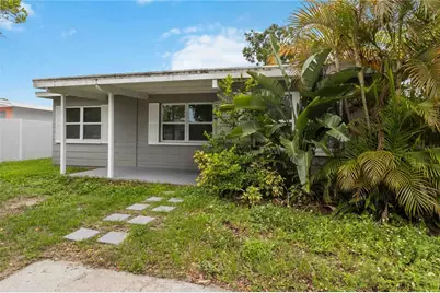 7012 40th Avenue N, Saint Petersburg, FL 33709 - Photo 16
