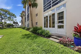 995 La Guna Dr, Venice, FL 34285 - Photo 6