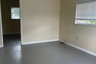 2739 Nassau St, Sarasota, FL 34231 - Photo 2