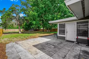 2638 Webber Pl, Sarasota, FL 34232 - Photo 26