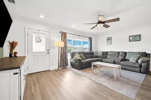 2638 Webber Pl, Sarasota, FL 34232 - Photo 6