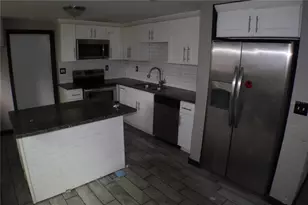 1202 N Ferrell St, Plant City, FL 33563 - Photo 4