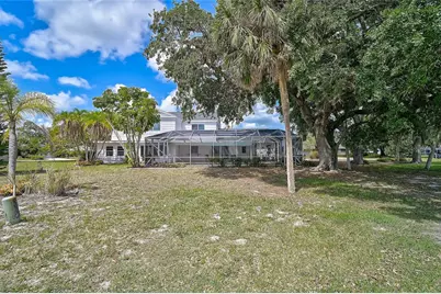 3215 Pine Valley Drive, Sarasota, FL 34239 - Photo 50