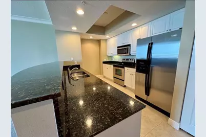 800 N Tamiami Trail #506, Sarasota, FL 34236 - Photo 4