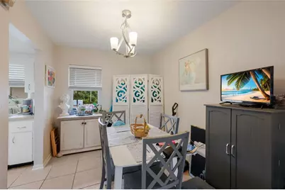 2727 75th Street W #7A11, Bradenton, FL 34209 - Photo 8
