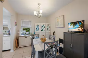 2727 75th St W, Bradenton, FL 34209 - Photo 8