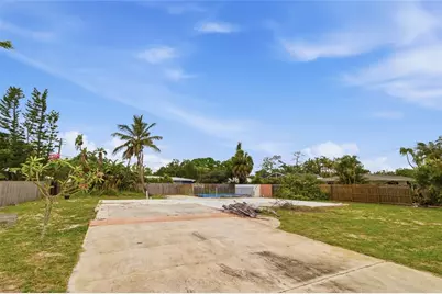 1308 62nd Street NW, Bradenton, FL 34209 - Photo 6