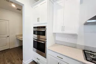 11757 71st Ave E, Palmetto, FL 34221 - Photo 10