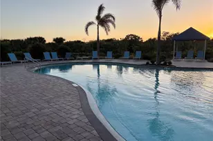 12571 Night View Dr, Sarasota, FL 34238 - Photo 2