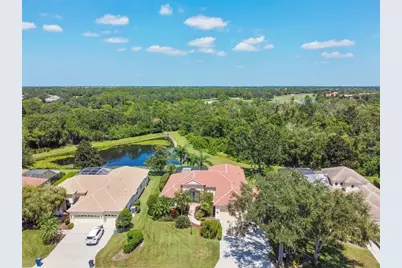 6815 Honeysuckle Trail, Lakewood Ranch, FL 34202 - Photo 50