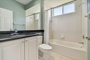 6815 Honeysuckle Trail, Lakewood Ranch, FL 34202 - Photo 30