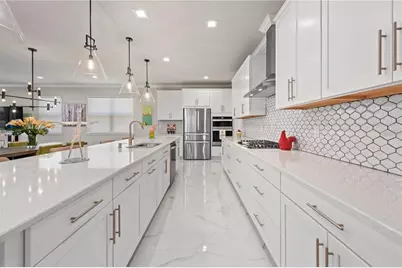 5697 Long Shore Loop, Sarasota, FL 34238 - Photo 8