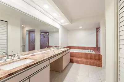 7600 Fairway Woods Drive #204, Sarasota, FL 34238 - Photo 24