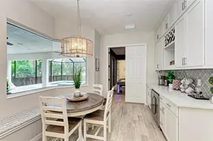 8211 37th Ave Cir W, Bradenton, FL 34209 - Photo 12