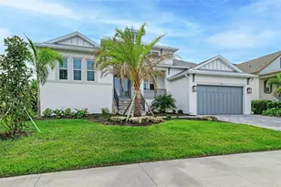8211 37th Ave Cir W, Bradenton, FL 34209 - Photo 1