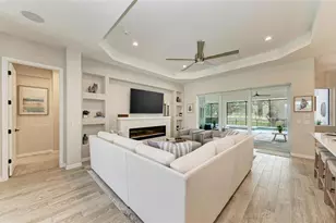 8211 37th Ave Cir W, Bradenton, FL 34209 - Photo 18