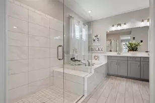 6420 Grandview Hill Ct, Bradenton, FL 34203 - Photo 18
