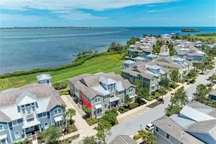 310 Compass Point Dr, Bradenton, FL 34209 - Photo 2