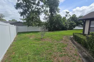 4632 Blossom Blvd, Zephyrhills, FL 33542 - Photo 2
