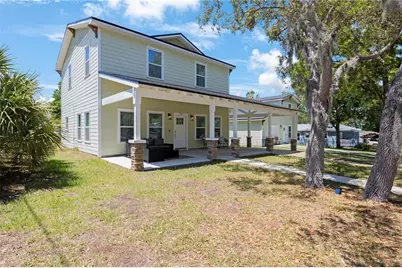 707 N Disston Avenue, Tarpon Springs, FL 34689 - Photo 2