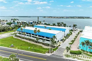 1007 Gulf Dr N, Bradenton Beach, FL 34217 - Photo 6