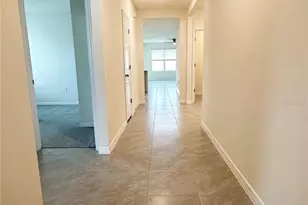 5105 Vecchio Ct, Bradenton, FL 34211 - Photo 2