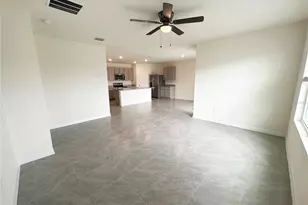 5105 Vecchio Ct, Bradenton, FL 34211 - Photo 10