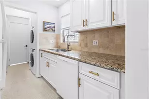 5400 Gulf Dr, Holmes Beach, FL 34217 - Photo 38