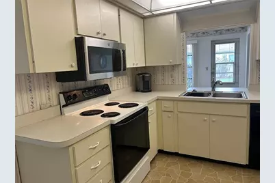 1548 Grand Boulevard #109, Sarasota, FL 34232 - Photo 14