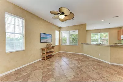 3931 Yellowstone Circle, Sarasota, FL 34233 - Photo 8