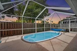 1881 Summer Walk Cir, Sarasota, FL 34232 - Photo 30