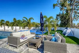 1899 Vamo Way, Sarasota, FL 34231 - Photo 48