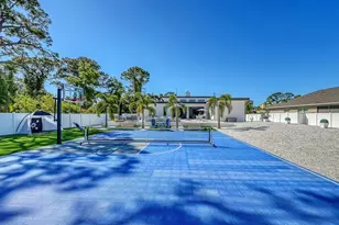 1899 Vamo Way, Sarasota, FL 34231 - Photo 60