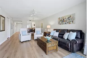 9320 Clubside Cir, Sarasota, FL 34238 - Photo 8